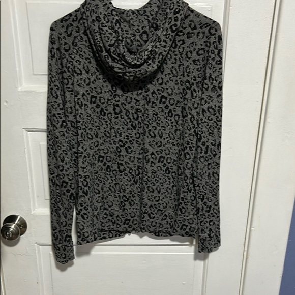 Sundry Gray and Black Animal Print Hoodie - Picture 6 of 6